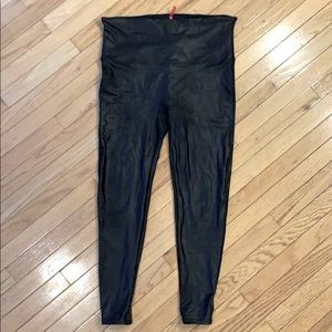 Faux leather leggings